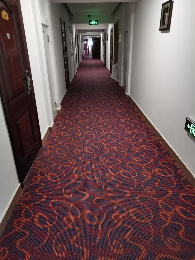 Fubang Hotel Apartment Suifenhe Екстер'єр фото